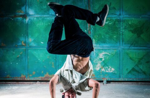 Breakdancing